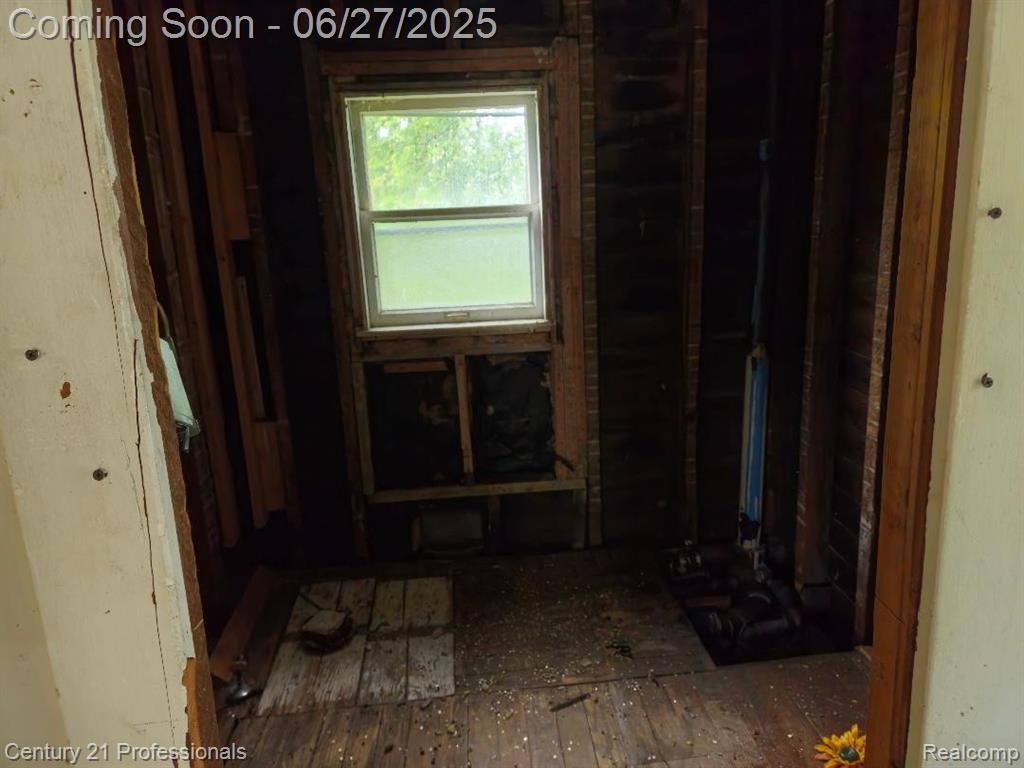 4428 Elizabeth Street, Wayne, MI 48184 — Photo 12