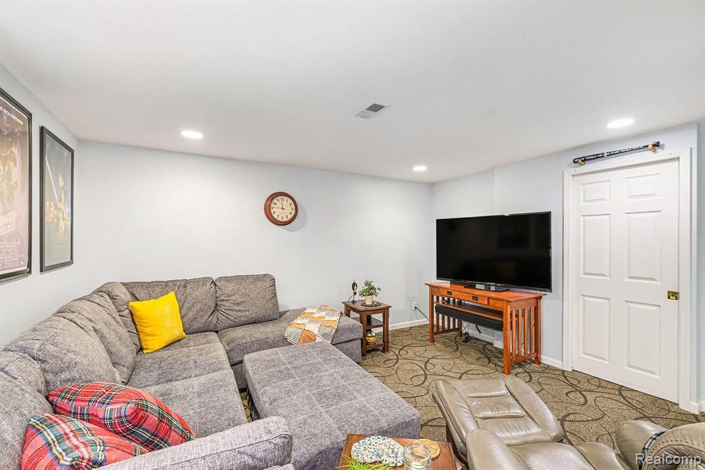 3370 Cherry Blossom Court, Davison, MI 48423 — Photo 16