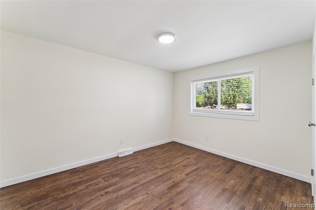6333 N Beck Road, Canton, MI 48187 — Photo 12