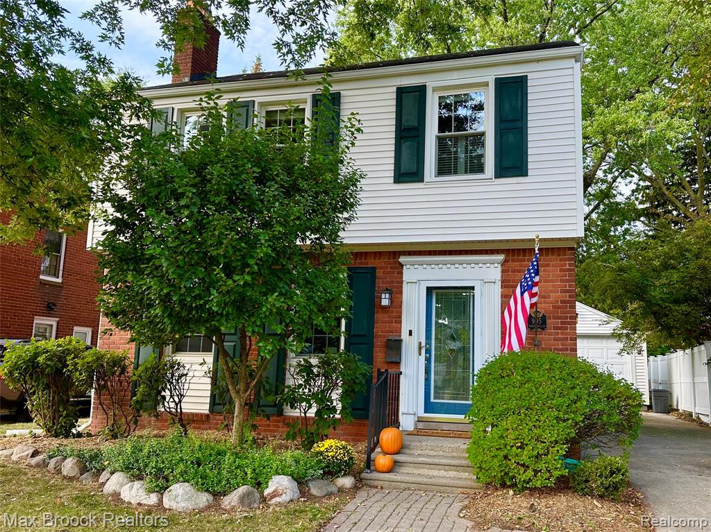 905 N Wilson Avenue, Royal Oak, MI 48067 — front exterior