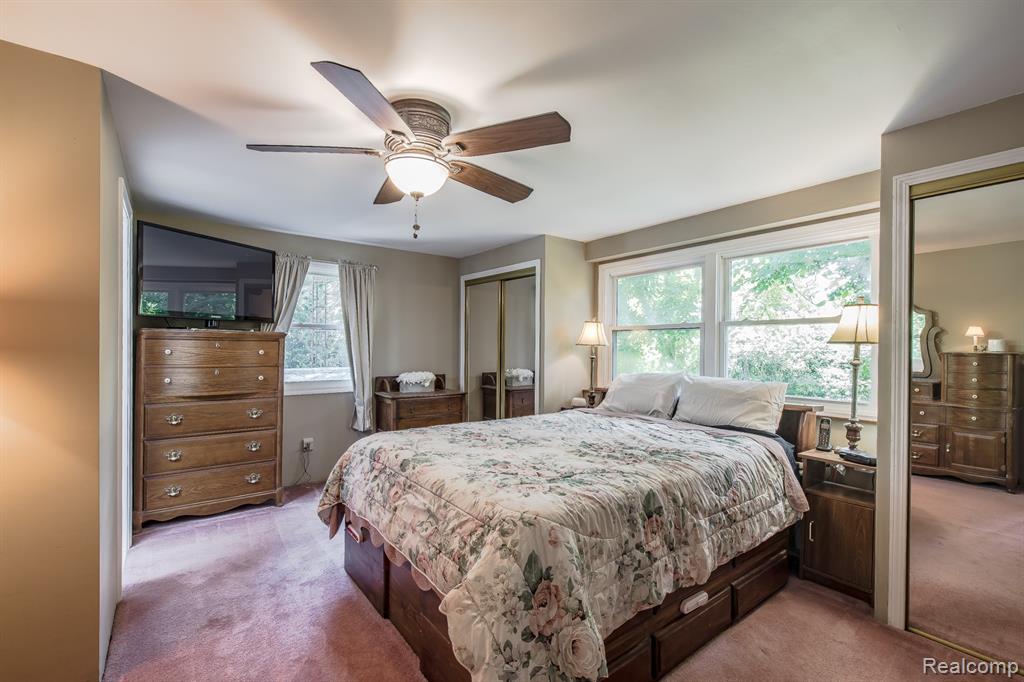 4154 Knollwood Drive, Grand Blanc, MI 48439 — Photo 31