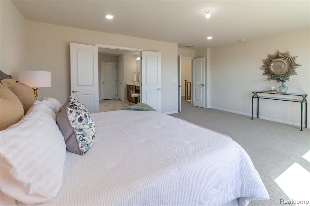 22820 Martin Road, South Lyon, MI 48178 — Photo 46