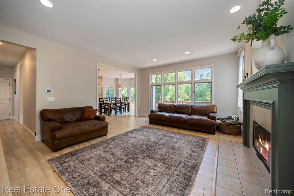 6210 Orchard Woods Drive, West Bloomfield, MI 48324 — Photo 25