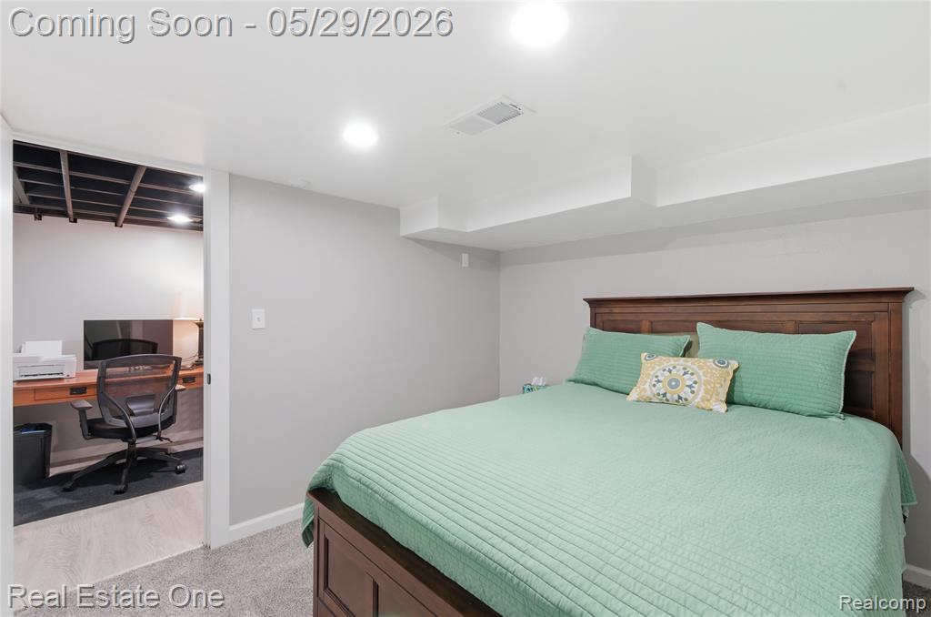 733 S Webik Avenue, Clawson, MI — Photo 37