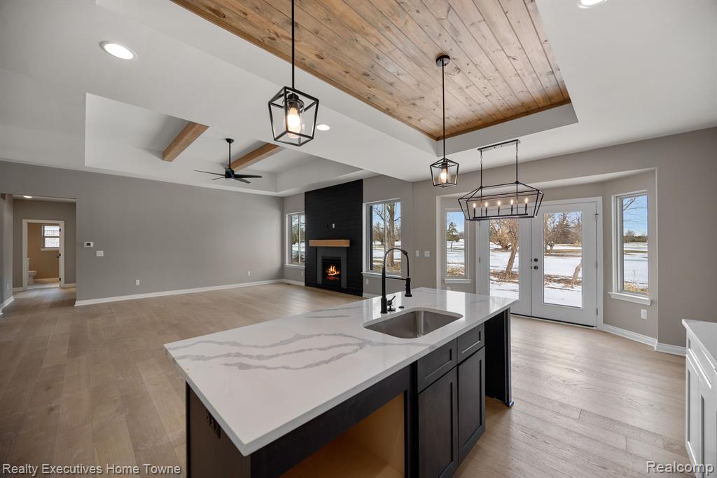 35873 GLENVILLE Drive, New Baltimore, MI 48047 — Photo 12