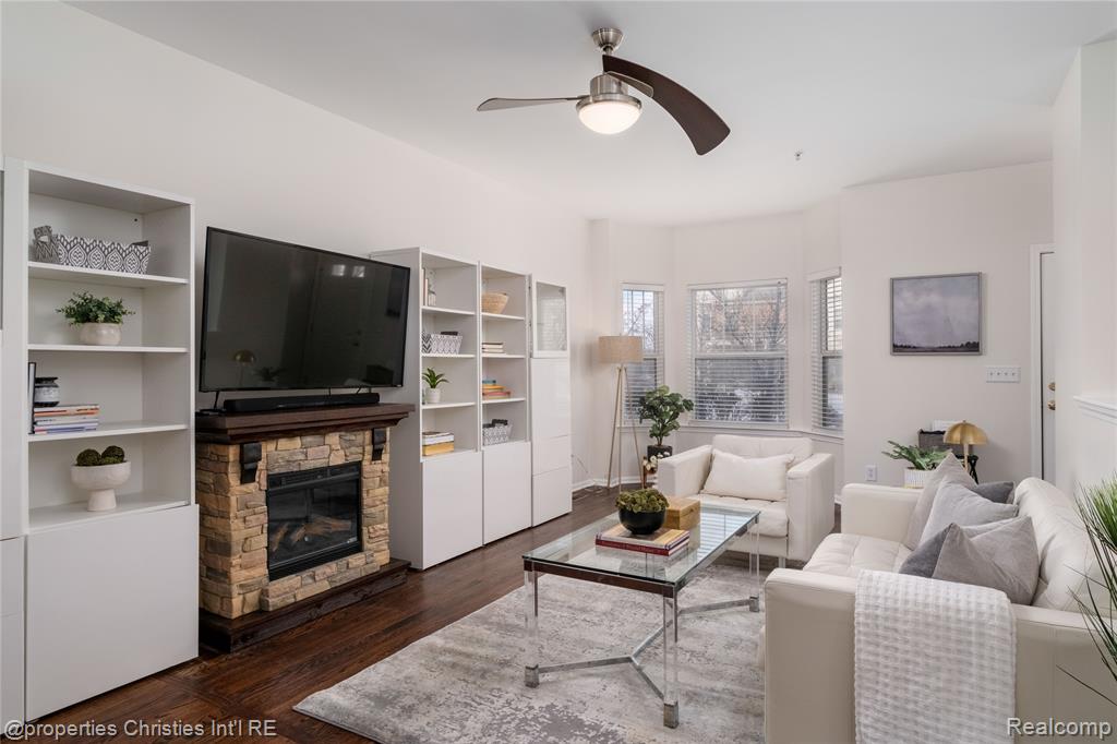 25558 Portico Lane, Novi, MI — Photo 5