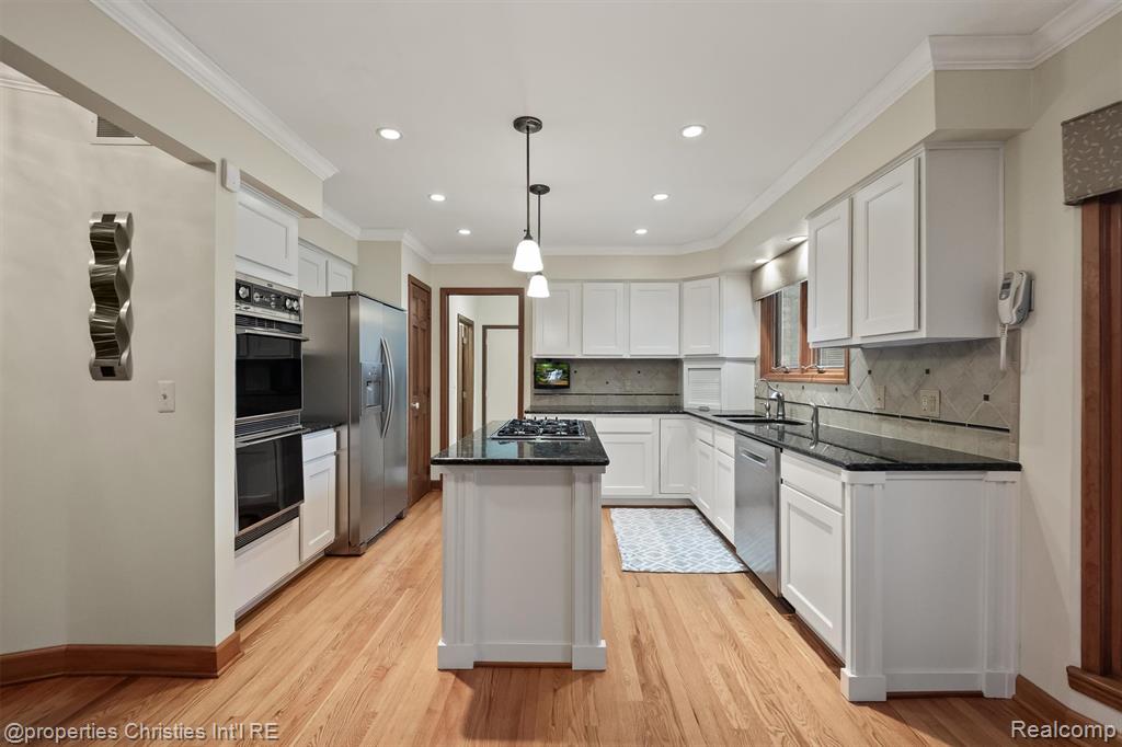 9150 Chubb Road, Northville, MI 48167 — Photo 16