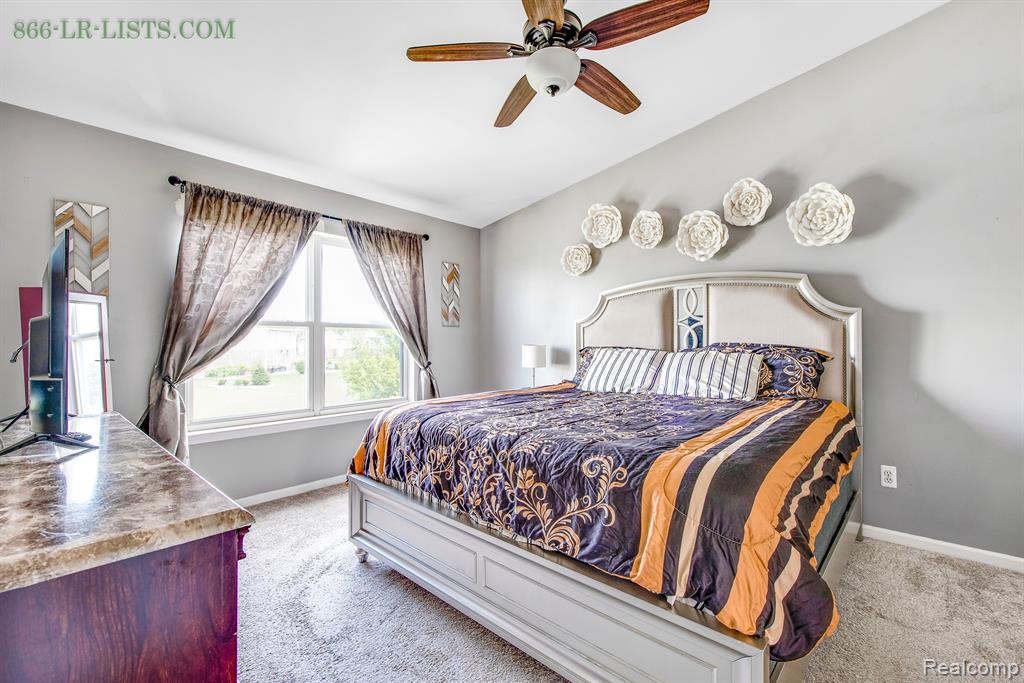 7068 Anna Drive, Belleville, MI 48111 — Photo 20