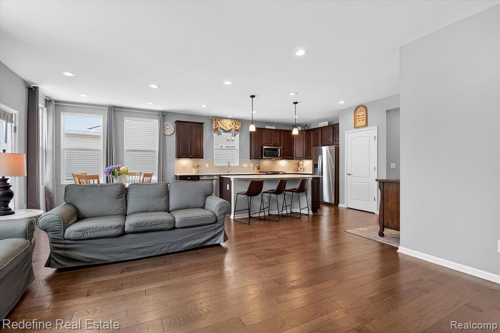 50080 Norfolk Court, Canton, MI, 48188