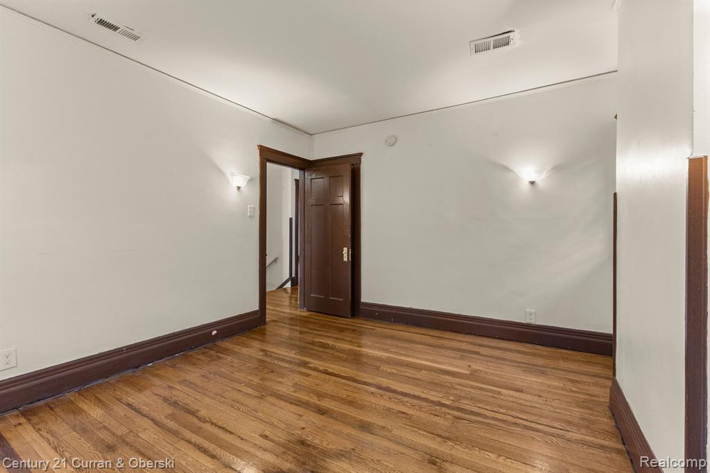 874 EDISON Street, Detroit, MI 48202 — Photo 22