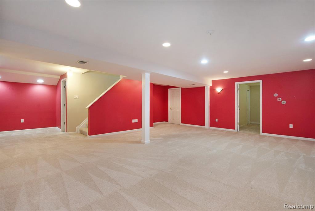 3381 CROMWELL Road, Ann Arbor, MI 48105 — Photo 23