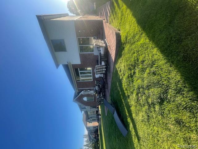 41040 Vista Woods Way, Clinton Twp, MI 48038 — Photo 3