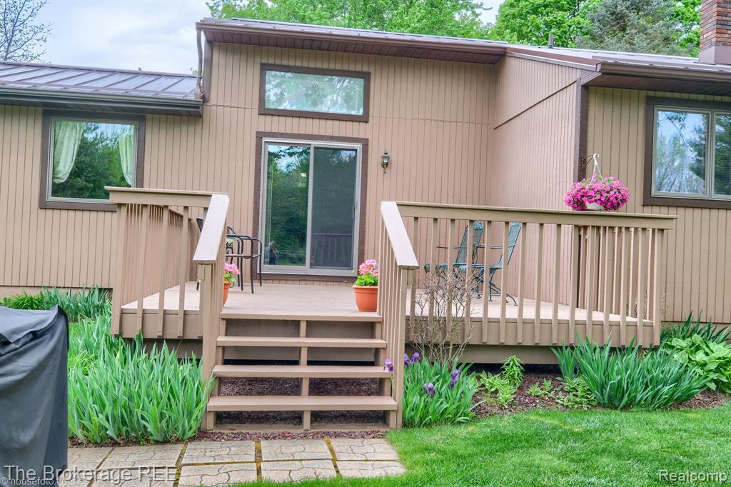 2390 N Vassar Road, Davison, MI 48423 — Photo 8
