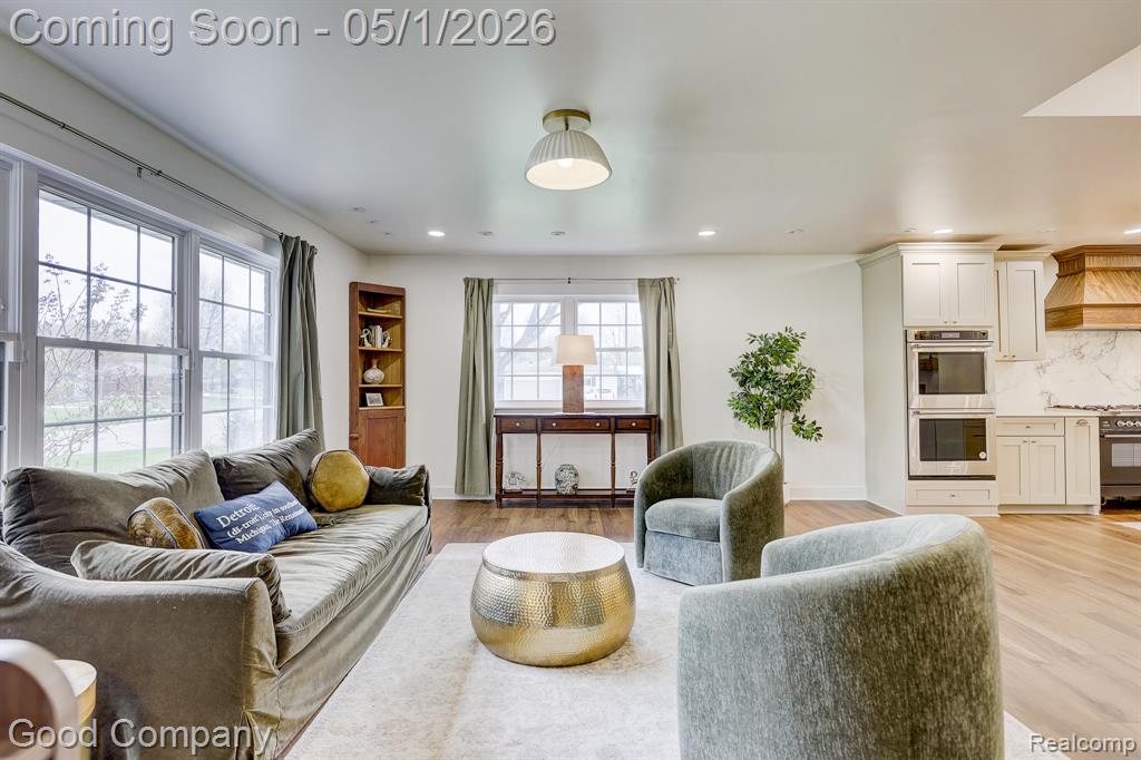 31729 Mayfair Lane, Beverly Hills, MI 48025 — Photo 11