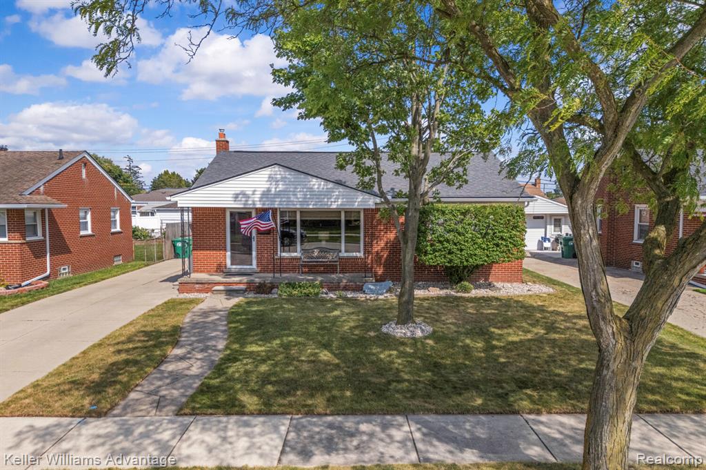 6514 Sharon Street, Garden City, MI — Photo 32