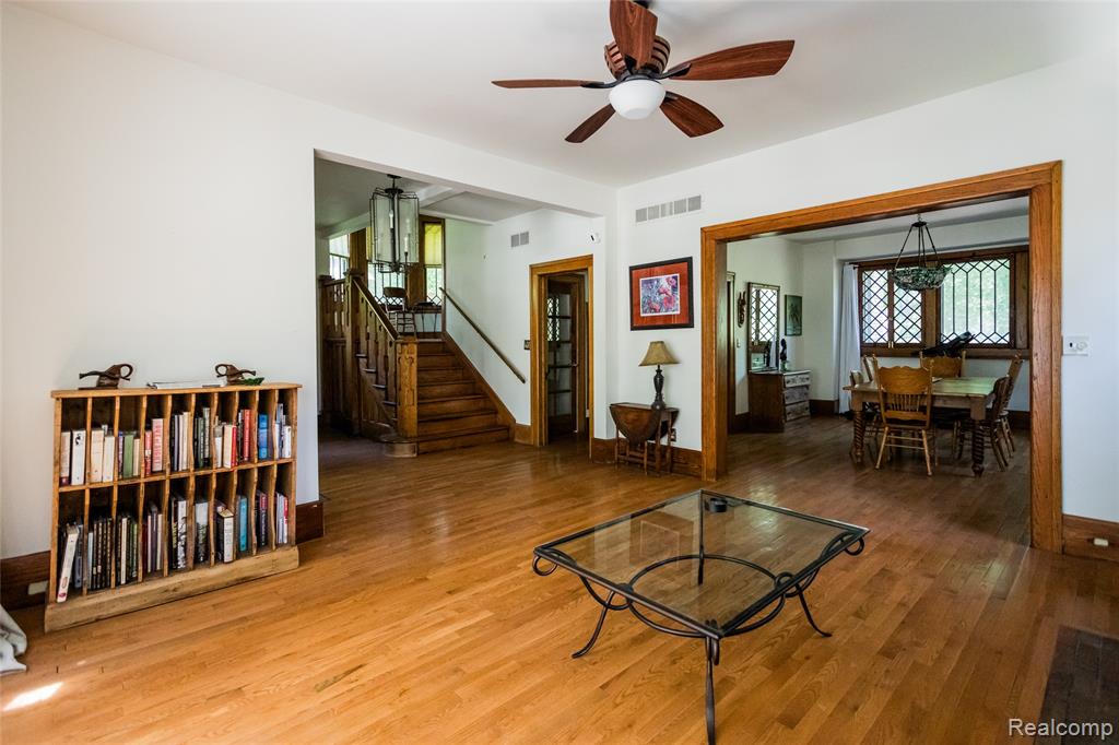 51 Massachusetts Street, Highland Park, MI 48203 — Photo 9