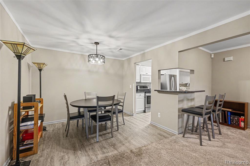 4578 Berkshire Drive, Sterling Heights, MI 48314 — Photo 10