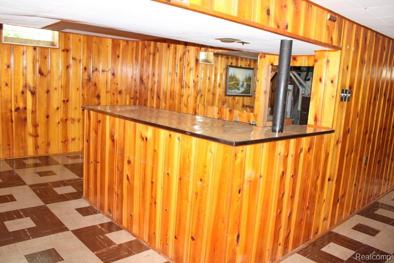 9396 Allen Road, Allen Park, MI 48101 — Photo 45