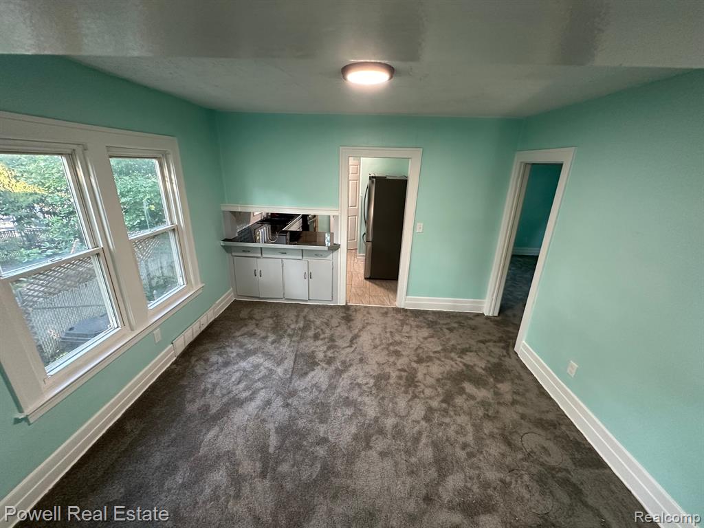 43 SUMMIT Street, Pontiac, MI 48342 — Photo 7