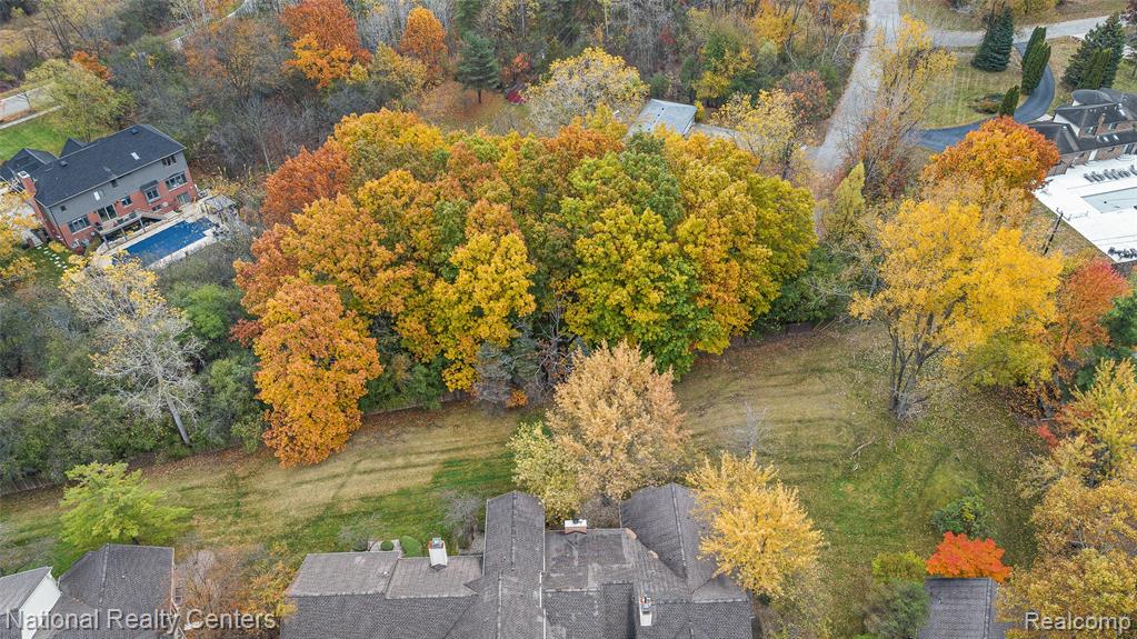6904 Pebble Park Circle, West Bloomfield, MI — Photo 7