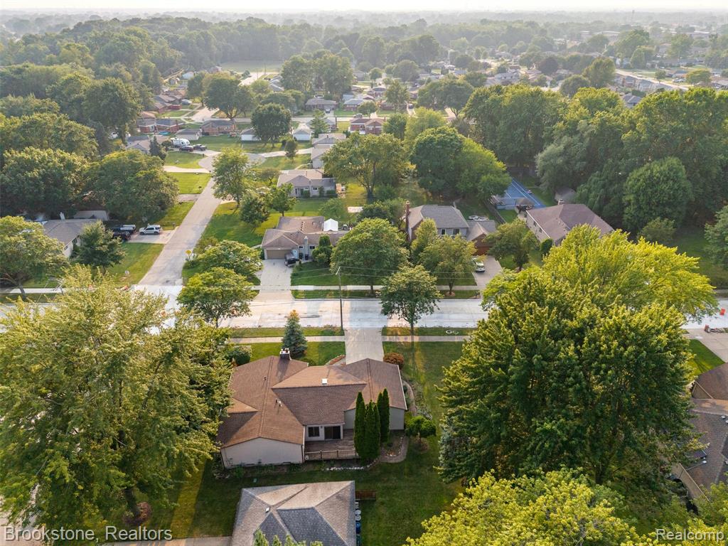 5315 Plymouth Street, Sterling Heights, MI 48310 — Photo 43