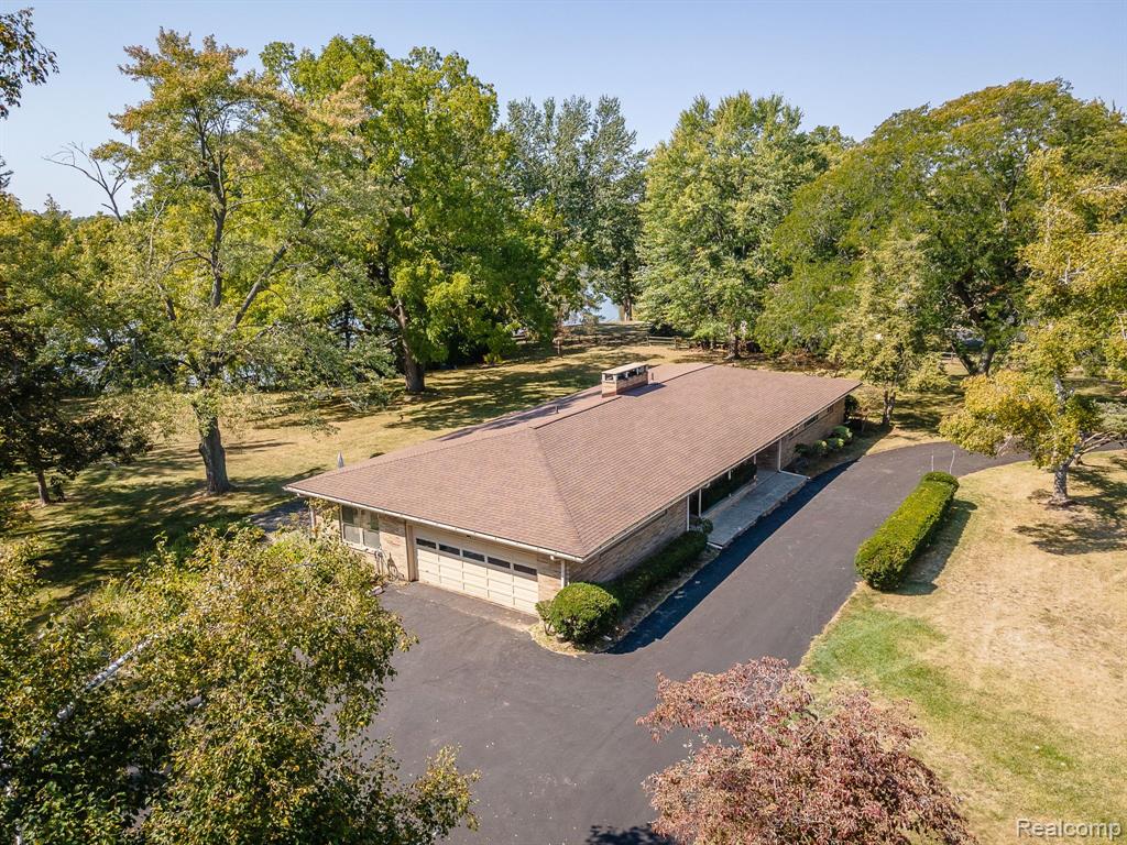 915 RED MILL Drive, Tecumseh, MI 49286 — Photo 3