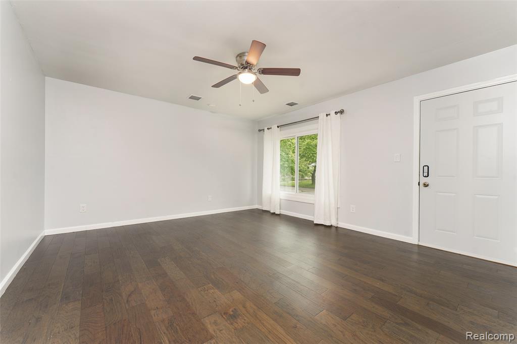 1478 Desoto Avenue, Ypsilanti, MI 48198 — Photo 4