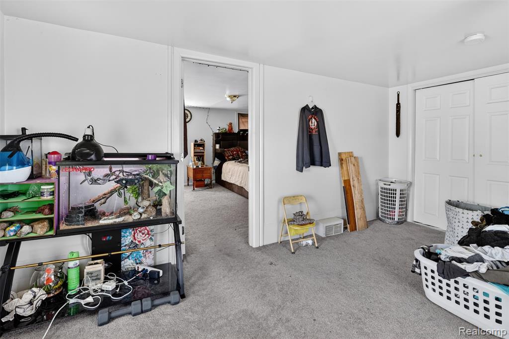 5660 Tittabawassee Road, Saginaw, MI 48604 — Photo 14