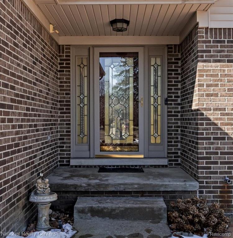 4297 Mario Court, Plymouth, MI 48170 — Photo 11