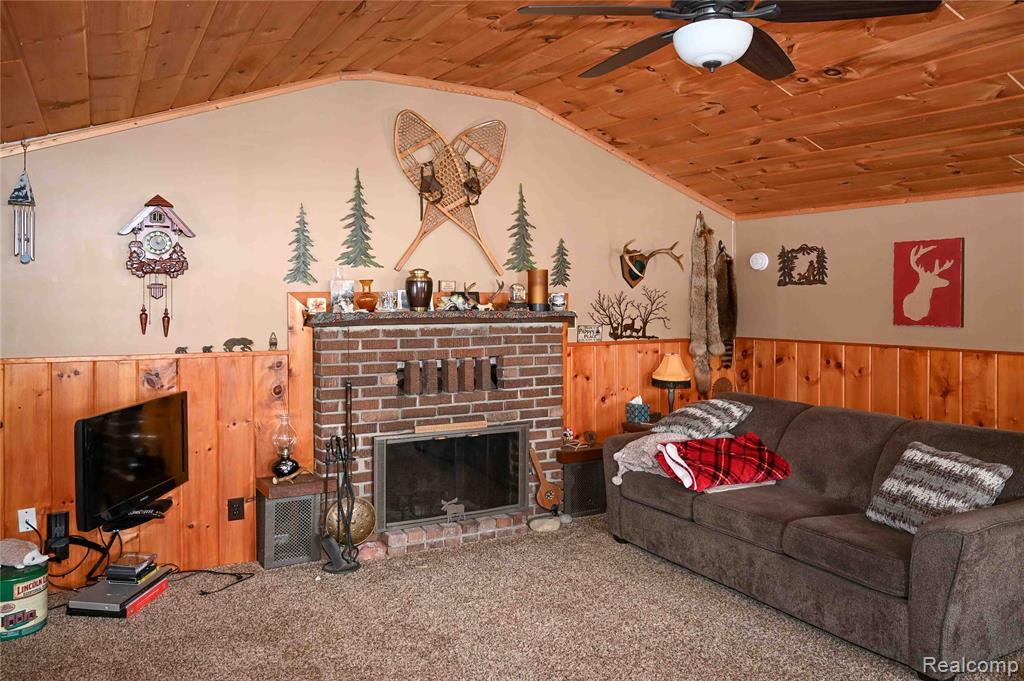 4712 Poplar Drive, Harrison, MI 48625 — Photo 34