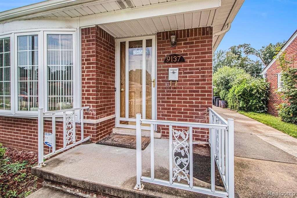 9137 San Jose, MI 48239 — Photo 4
