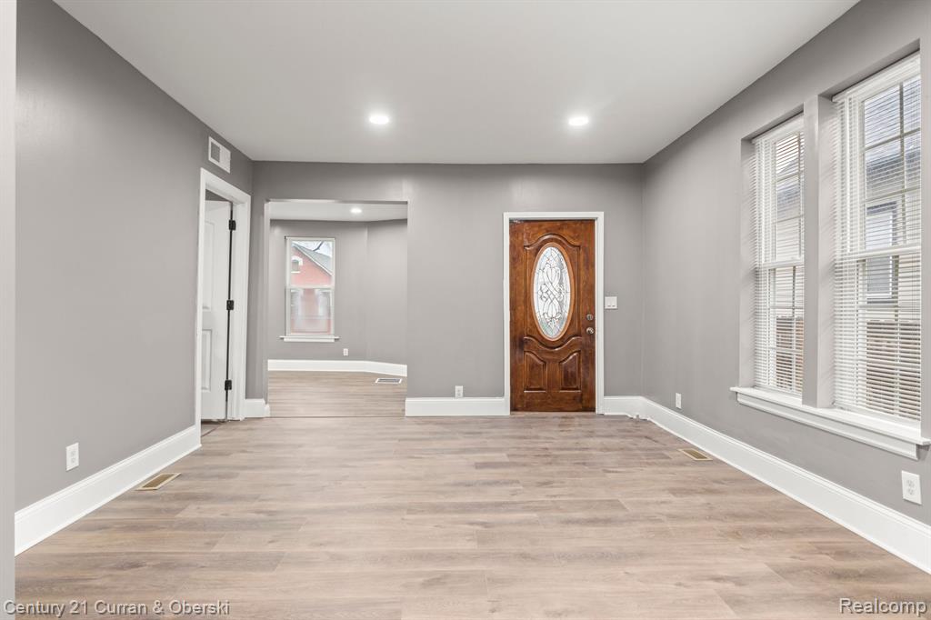 6225 HORATIO Street, Detroit, MI 48210 — Photo 4