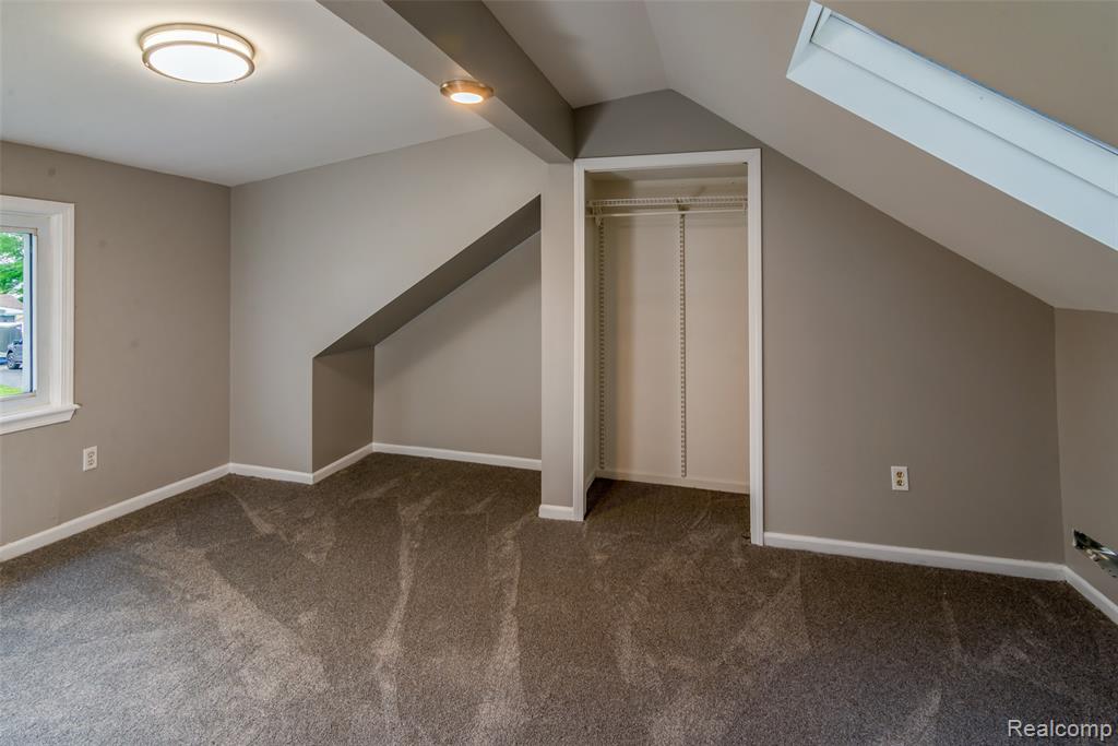 4340 Creedmore Street, Commerce Twp, MI 48382 — Photo 12