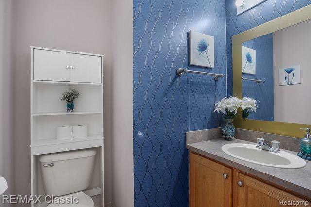42447 CORLINA Drive, Northville, MI 48167 — Photo 17