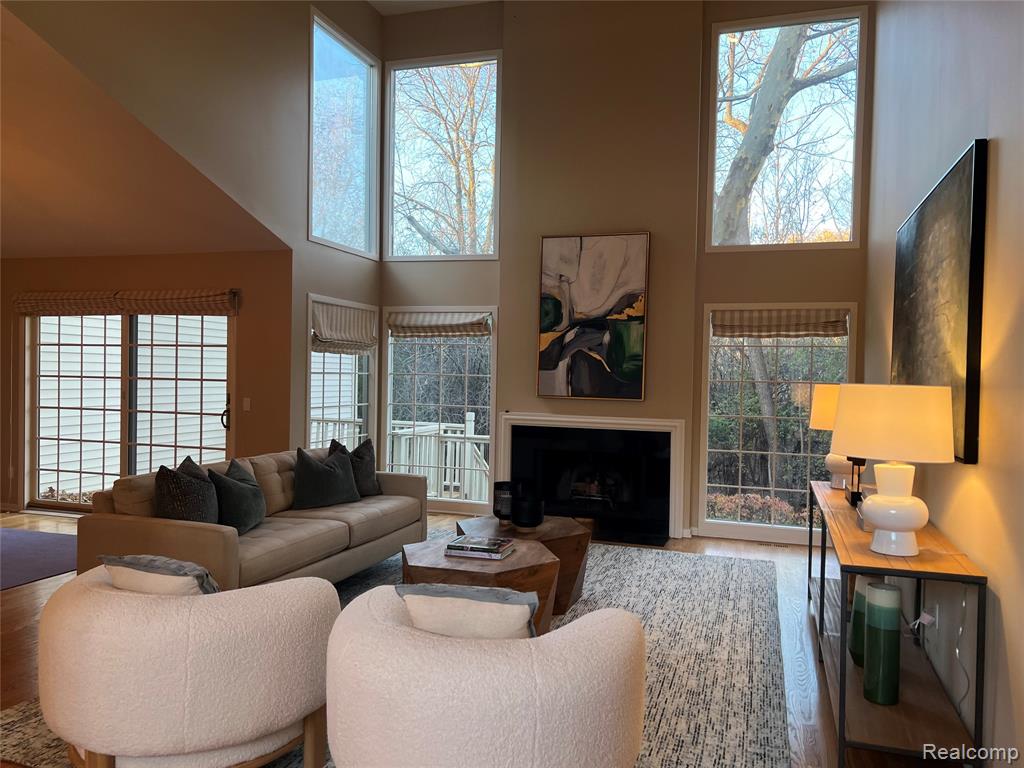 7277 Simsbury Drive, West Bloomfield, MI — Photo 8