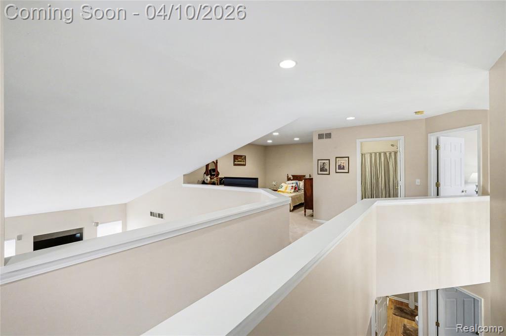 1601 Mallard Pond Drive, Howell, MI 48855 — Photo 17