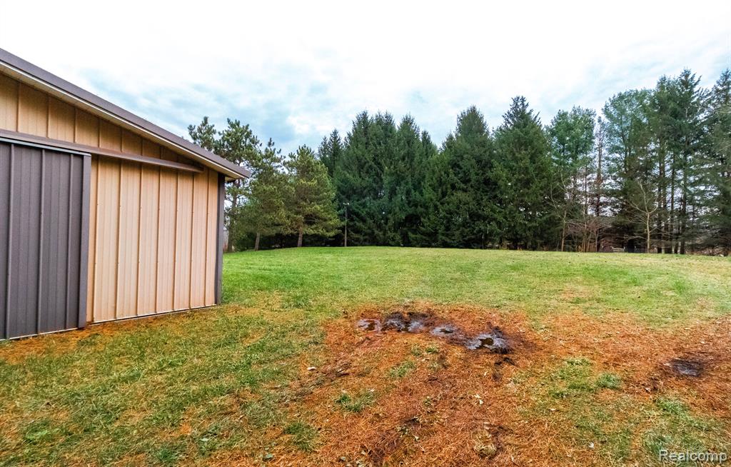 6152 OLD STATE Road, North Branch, MI 48461 — Photo 3