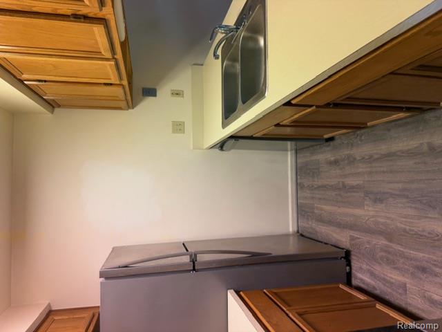 16525 WOODLANE, 138, Fraser, MI 48026 — Photo 17