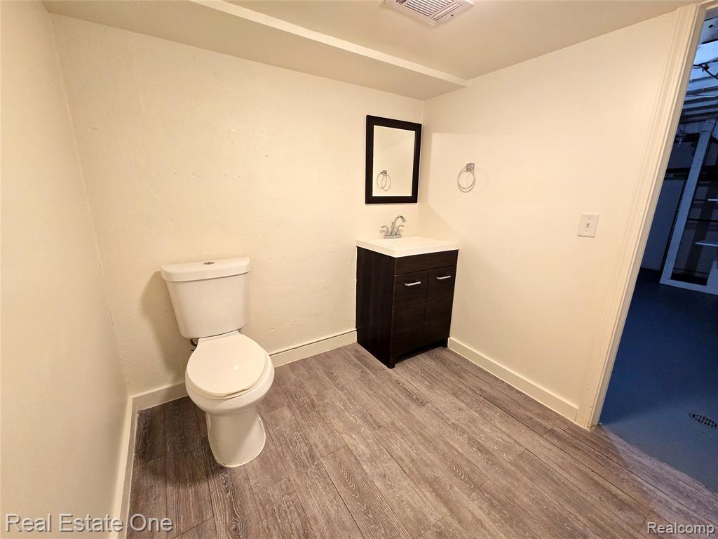 6026 Wilmer Street, Westland, MI — Photo 15