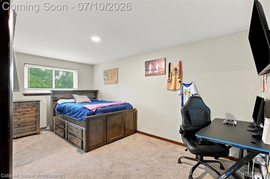 23821 Manistee Street, Oak Park, MI 48237 — Photo 27