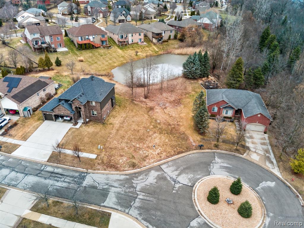 3633 THORNWOOD Drive, Auburn Hills, MI 48326 — Photo 8