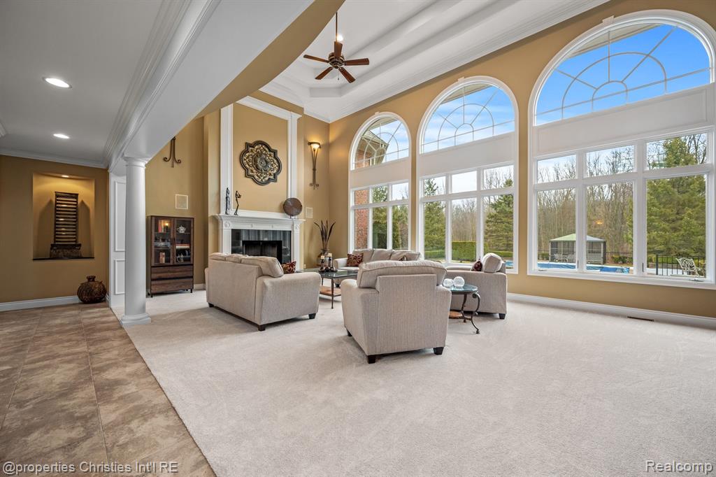 59801 E 8 MILE Road, South Lyon, MI 48178 — Photo 9