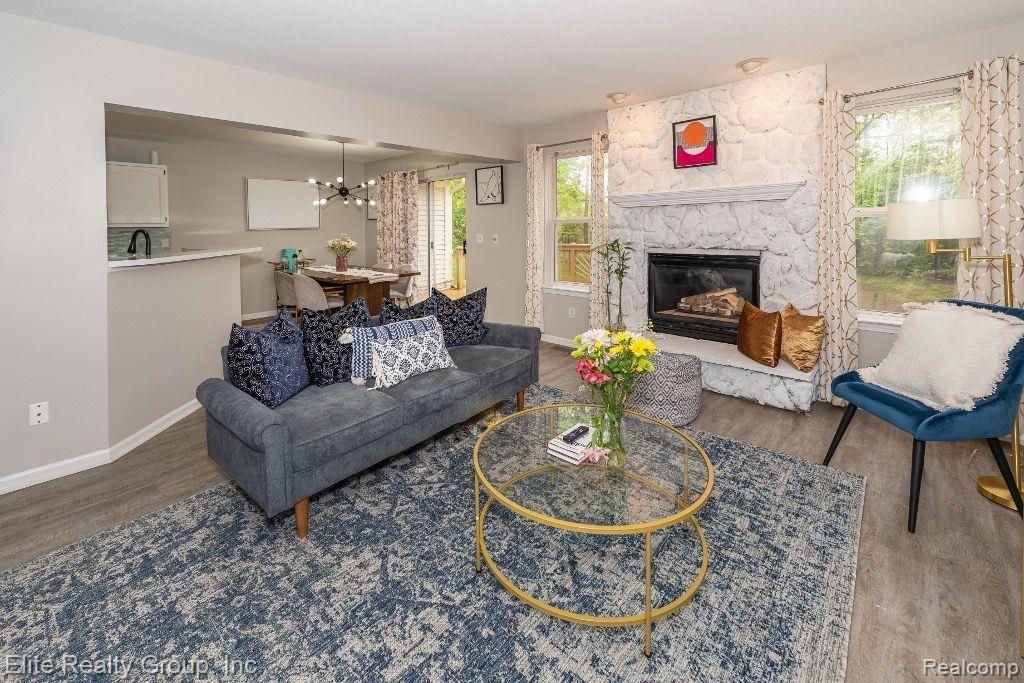 6346 PEMBROOK Drive, Westland, MI — Photo 6