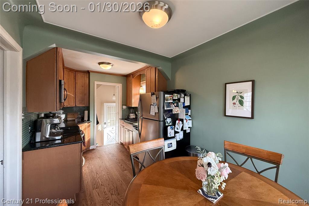 900 N Rembrandt Avenue, Royal Oak, MI 48067 — Photo 16