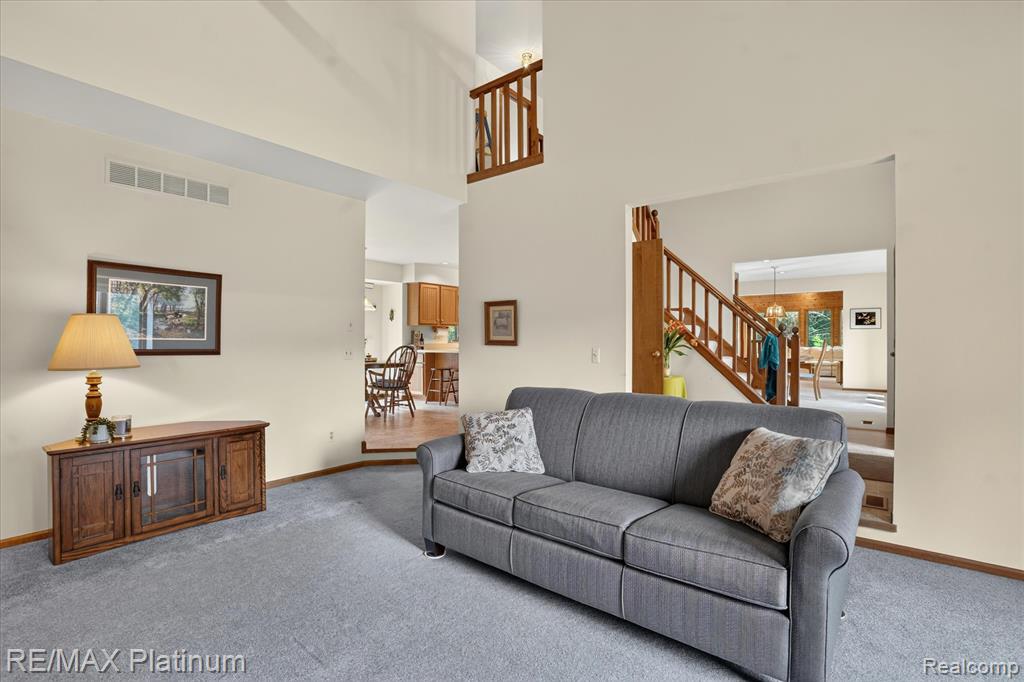 12273 Pinebrook Lane, South Lyon, MI 48178 — Photo 9