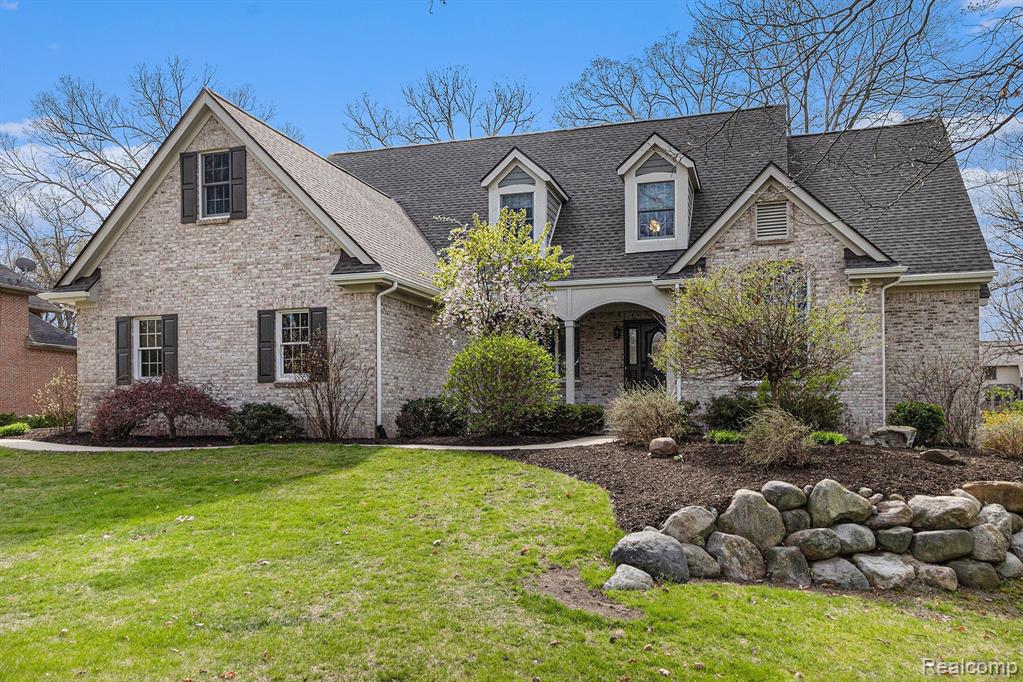 9080 MOONLIGHT BAY, Pinckney, MI 48169 — Photo 10