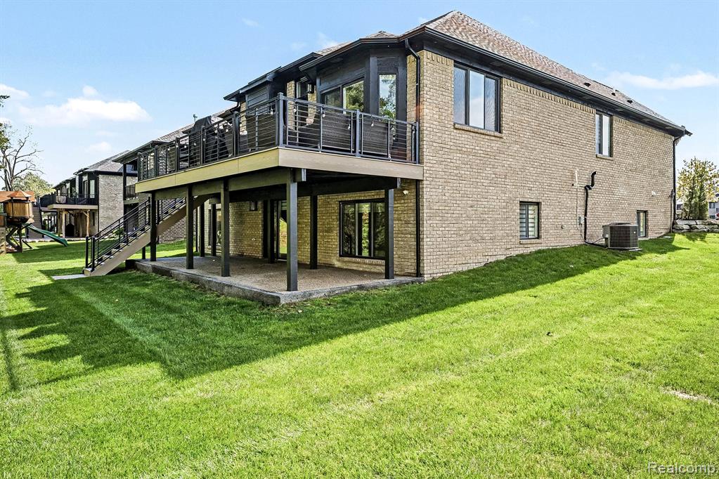 55228 Benson Court, Utica, MI 48316 — Photo 36