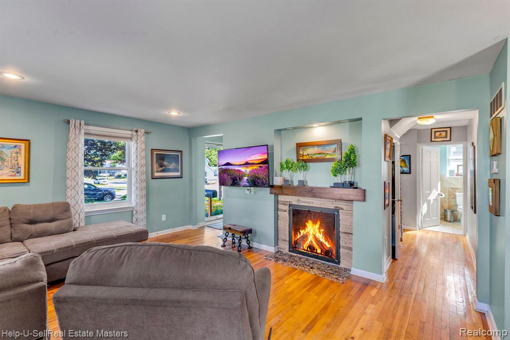 504 Garfield Street, Port Huron, MI 48060 — Photo 4