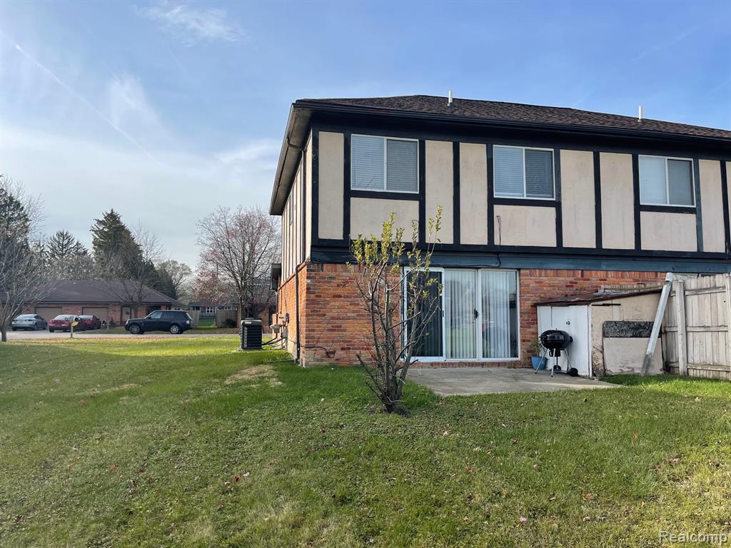 5858 Niles Drive, Troy, MI 48098 — Photo 21