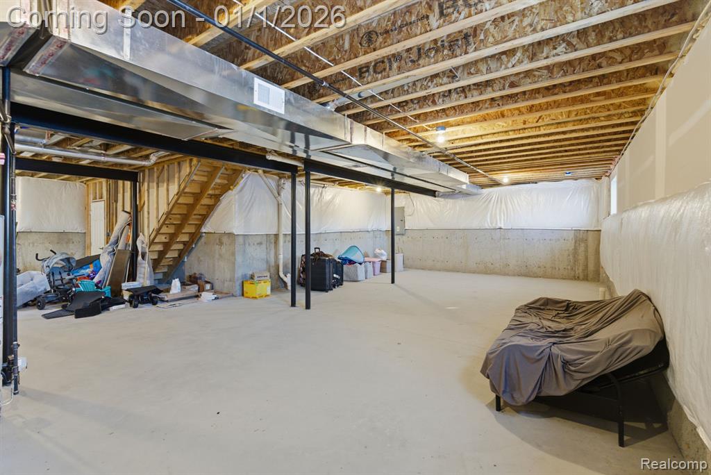 51672 Times Square Drive, Shelby Twp, MI 48315 — Photo 33